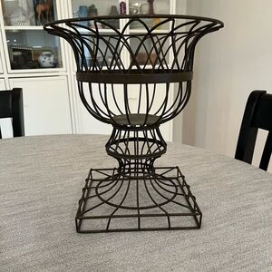 Decorative Wire Metal Urn Planter Dark Bronze